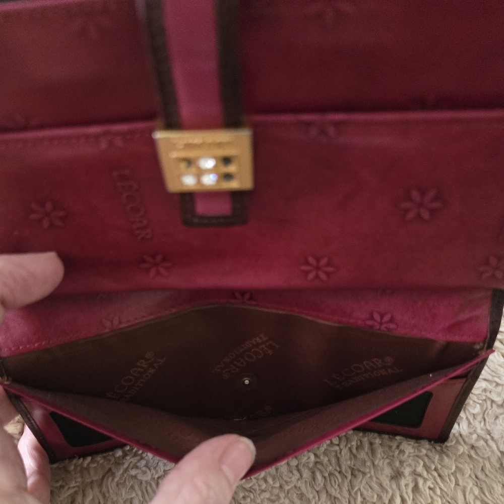 Pink Wallet - Picture 13 of 13